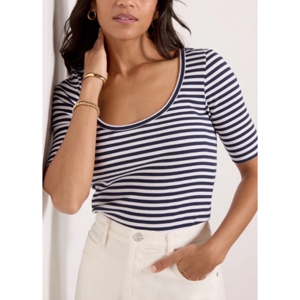 Faherty Rib Knit Scoop Neck Stripe Top Navy White XS Modal Cotton Tee